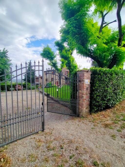 Cielo - Antica Casa Sulla Via Francigena Villa San Gimignano Buitenkant foto